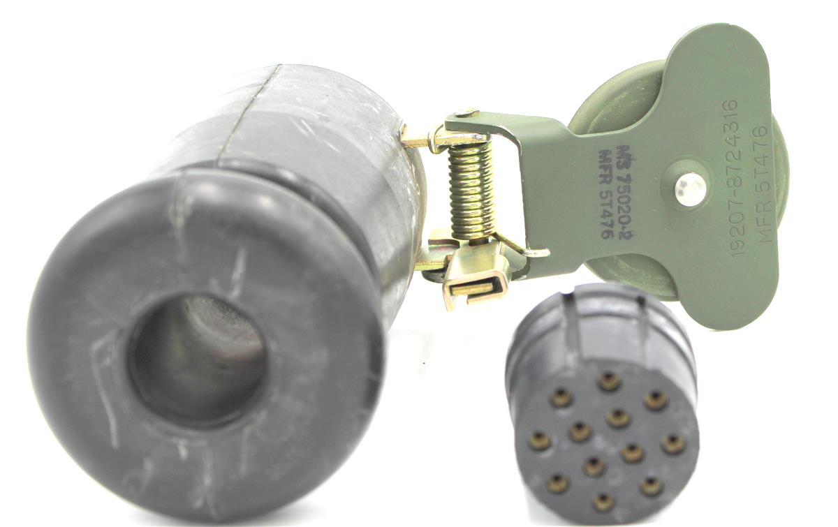 Trailer Wiring Connector Plug (Female) Military Common Application
